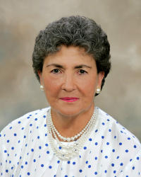 Sylvia Amaral - Professional headshot