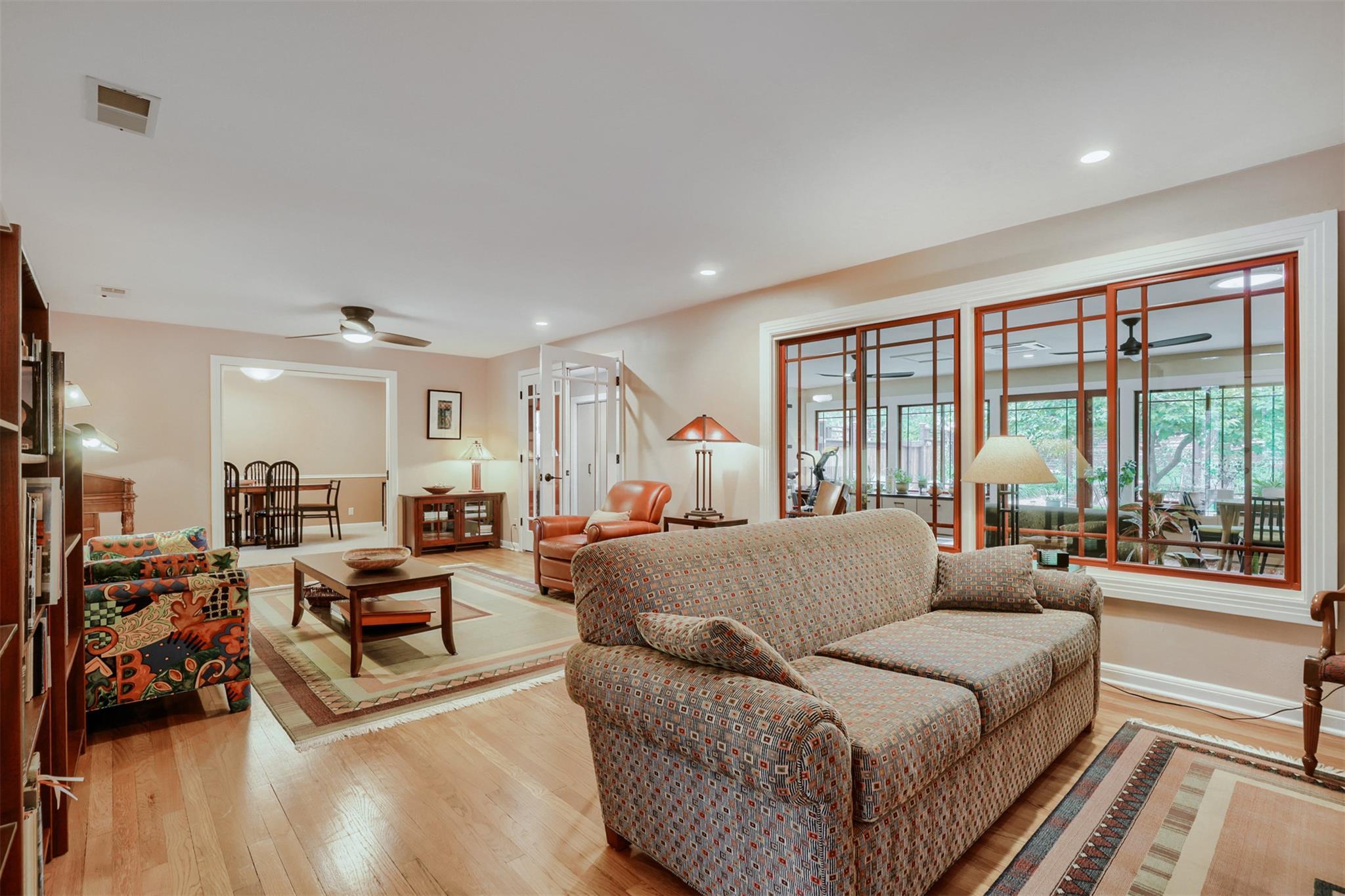 6011 Shoal Creek Blvd, Austin - Photo 6 of 25