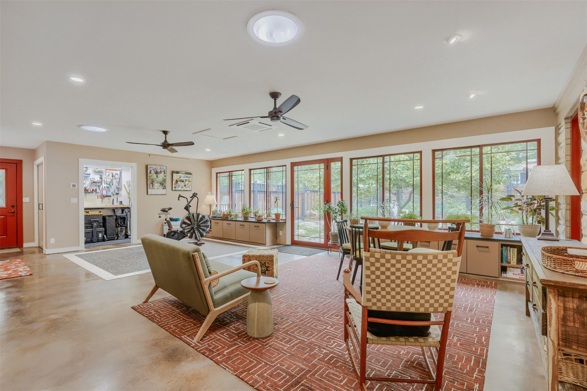 6011 Shoal Creek Blvd, Austin - Photo 12 of 25