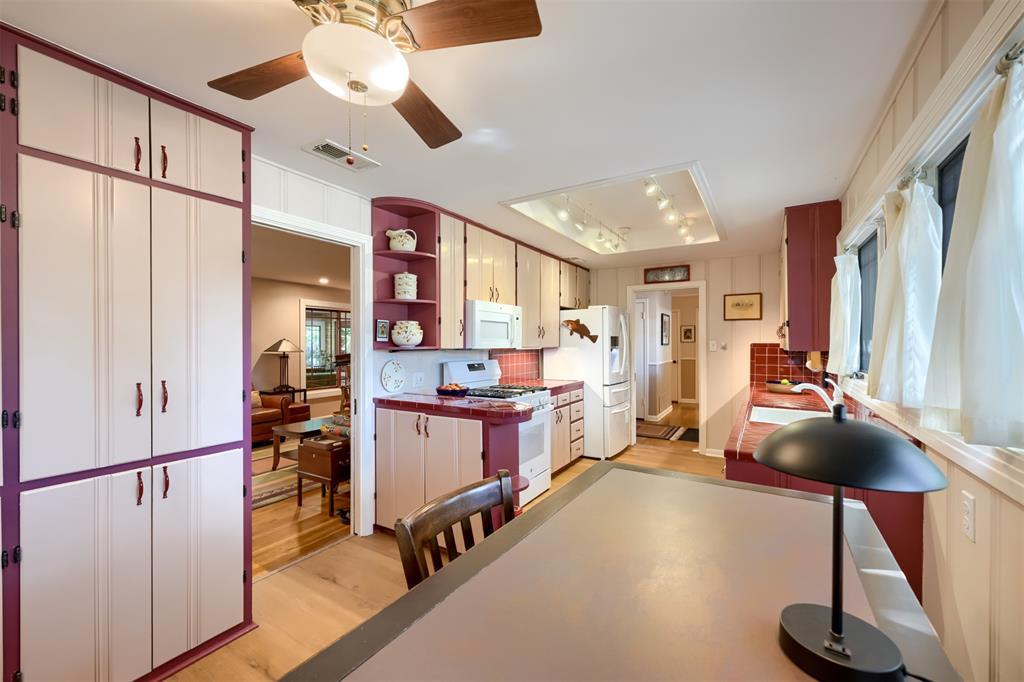 6011 Shoal Creek Blvd, Austin - Photo 10 of 25