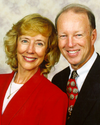 Linda Sandlin - Professional headshot