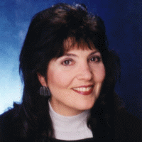 Adele Lucas - Professional headshot