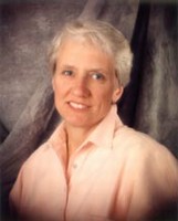 Sandy Walker - Professional headshot