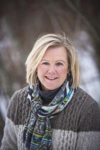 Brenda Harden - Professional headshot