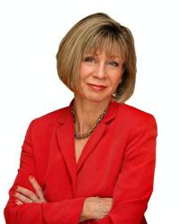 Nina Hollander - Professional headshot