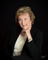 Marti Ash - Professional headshot