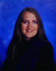 Phyllis Claudson - Professional headshot