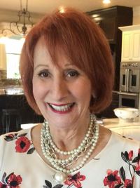 Glenda Daughety - Professional headshot