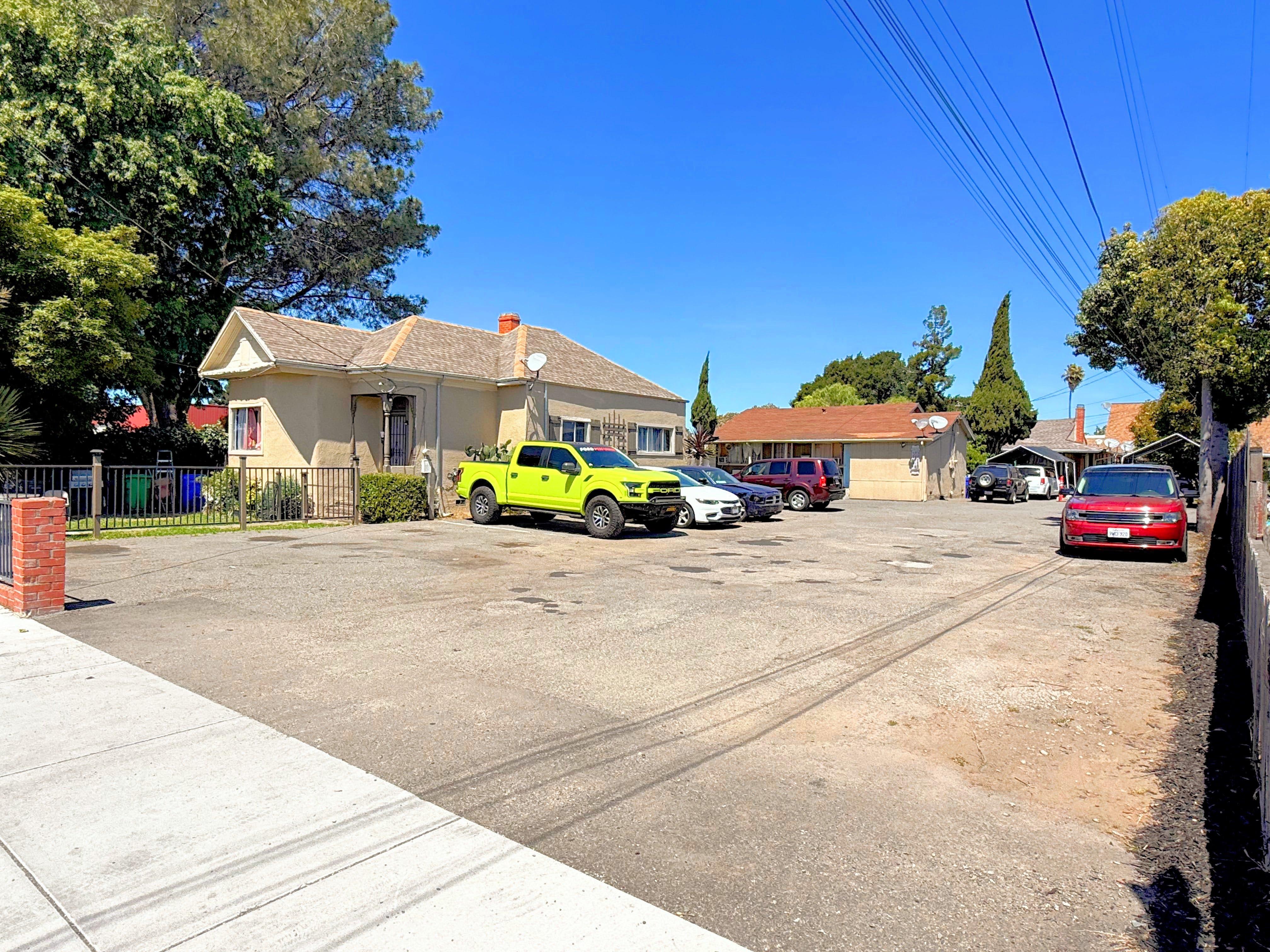 591 W. Sunset Blvd., Hayward - Photo 2 of 2