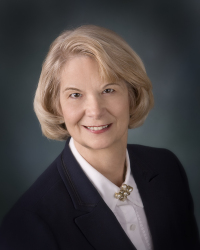 Kathy Hunt - Professional headshot