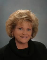 Diana Allmer - Professional headshot