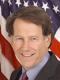Rowell Sargeant - Professional headshot