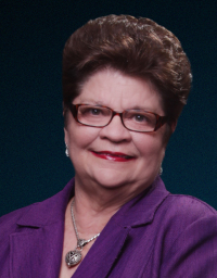 Wynona Squires - Professional headshot