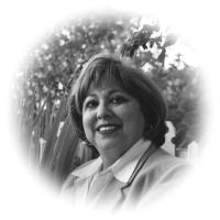 Dora Alvarado - Professional headshot