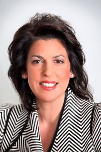 Gina Romm - Professional headshot