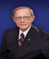 Garry W Long - Professional headshot