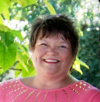 Debbie Kelsey - Professional headshot