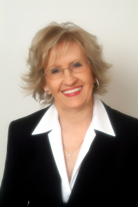 Lerlene Grunwald - Professional headshot