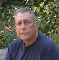 CHUCK RILEY, REALTOR - Professional headshot