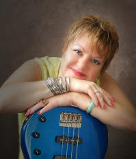 Lora Herring - Professional headshot