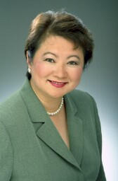 Judy Kunisaki - Professional headshot