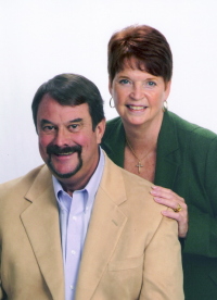 Joe and Jane Mansell - Professional headshot
