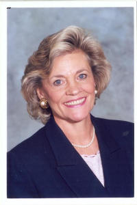Helen Keech - Professional headshot