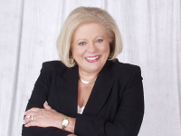 Arlene Monti - Professional headshot