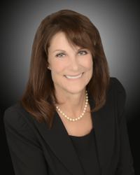 Roxanne Pierson - Professional headshot