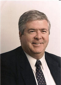 Tom Shields - Professional headshot