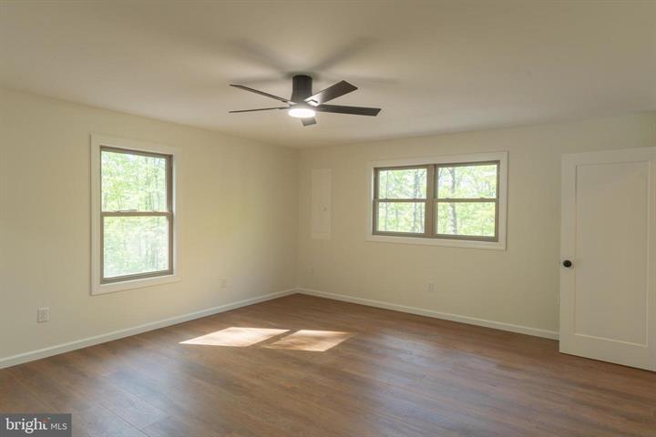 2614 LAKE FERNDALE DRIVE, SPRINGFIELD - Photo 19 of 25