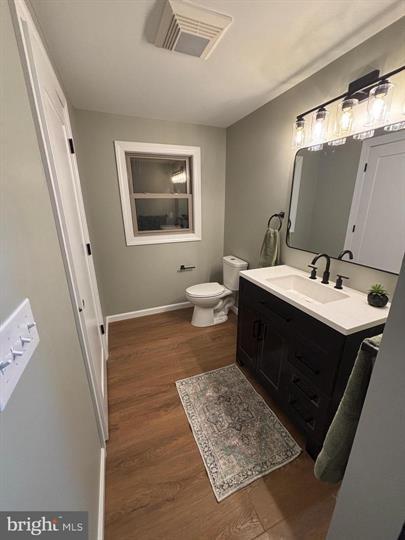 2614 LAKE FERNDALE DRIVE, SPRINGFIELD - Photo 21 of 25