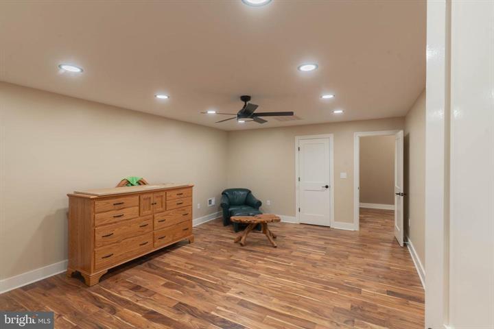 113 N. LAKEWOOD DRIVE, RIDGELEY - Photo 22 of 25