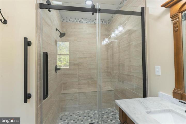 113 N. LAKEWOOD DRIVE, RIDGELEY - Photo 17 of 25