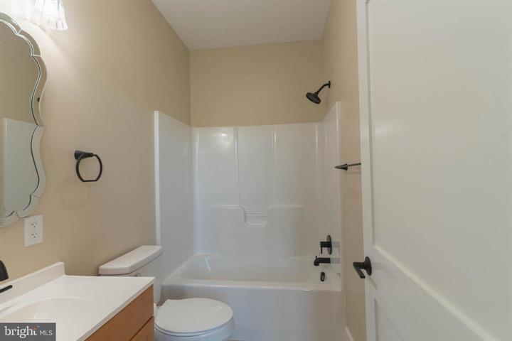 113 N. LAKEWOOD DRIVE, RIDGELEY - Photo 19 of 25