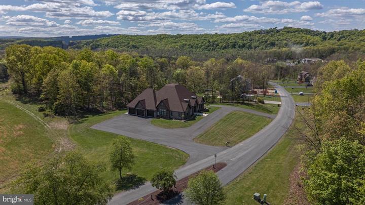 113 N. LAKEWOOD DRIVE, RIDGELEY - Photo 2 of 25