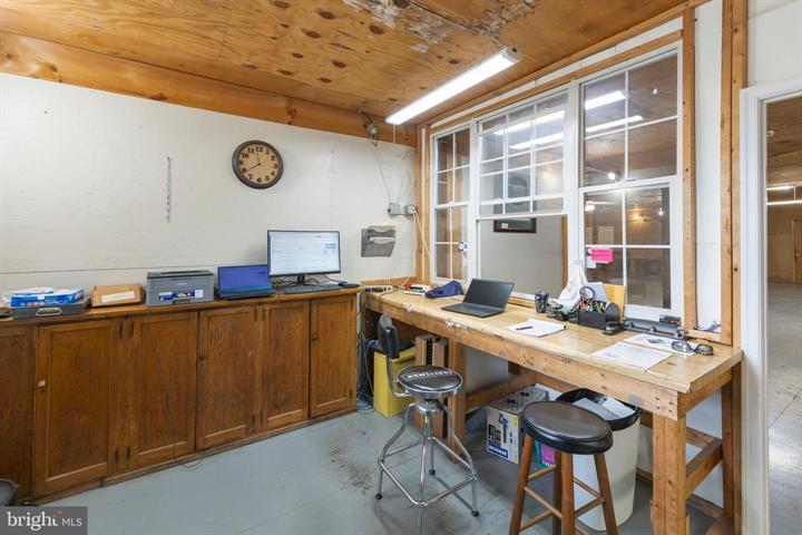 8018 NORTHWESTERN PIKE, KEYSER - Photo 18 of 25