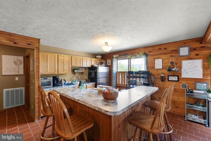8018 NORTHWESTERN PIKE, KEYSER - Photo 8 of 25