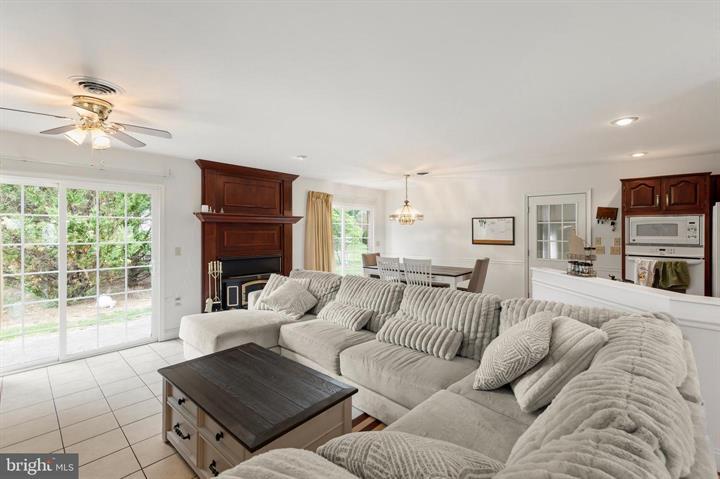106 WATERVIEW DRIVE, CAPON BRIDGE - Photo 10 of 25