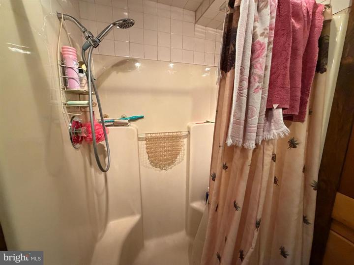 954 RUSTY LANE, MATHIAS - Photo 15 of 25