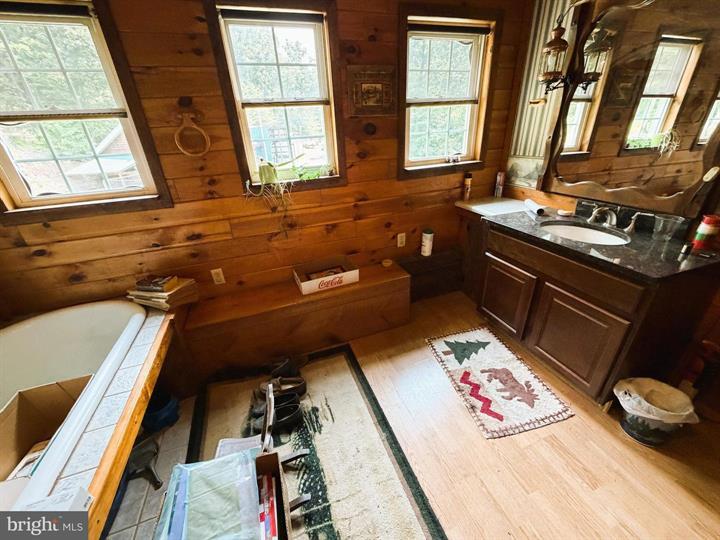 954 RUSTY LANE, MATHIAS - Photo 21 of 25
