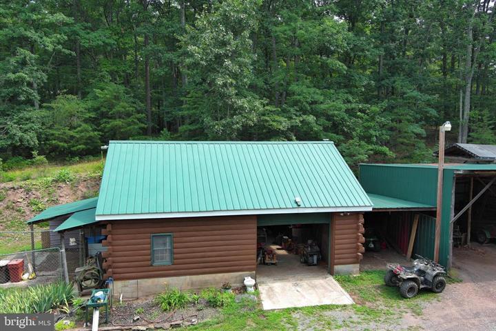 954 RUSTY LANE, MATHIAS - Photo 8 of 25