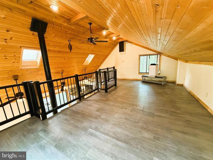 481 FELLER DRIVE, LEVELS - Photo 15 of 25