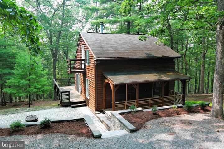 481 FELLER DRIVE, LEVELS - Photo 4 of 25