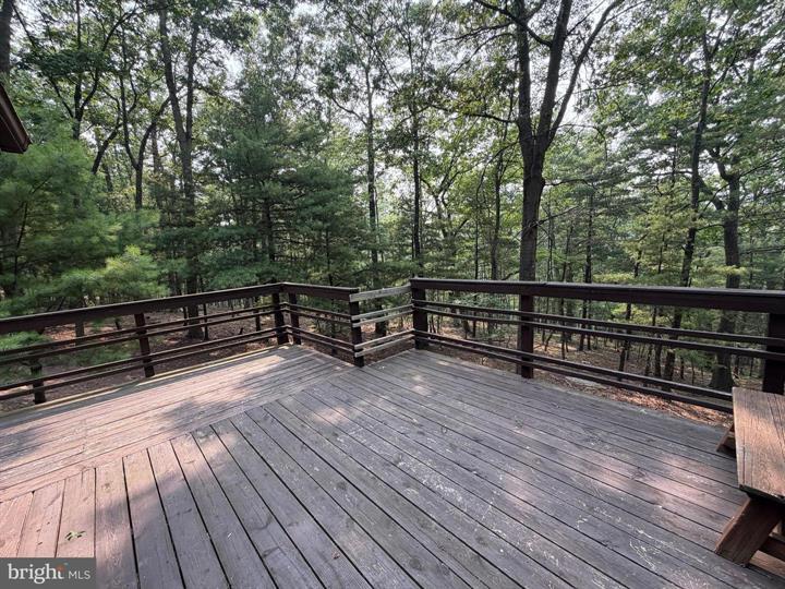 481 FELLER DRIVE, LEVELS - Photo 25 of 25