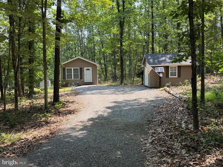 268 GOBBLER DRIVE, SPRINGFIELD - Photo 3 of 25