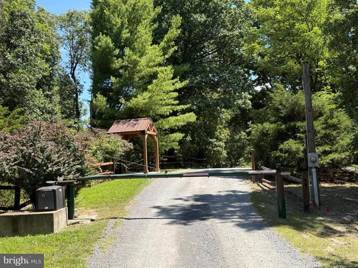 6 CACAPON VIEW, SLANESVILLE - Photo 10 of 25