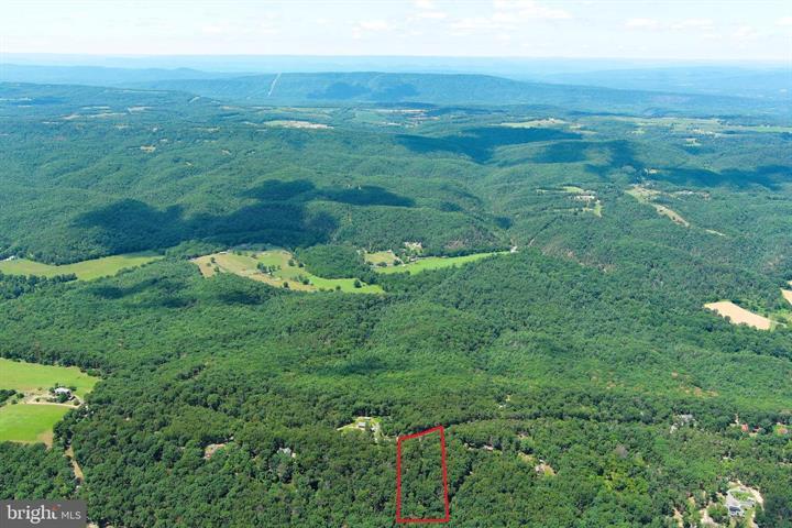 6 CACAPON VIEW, SLANESVILLE - Photo 3 of 25
