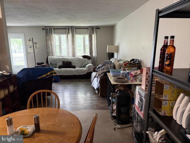 586 CENTRAL AVENUE, ROMNEY - Photo 6 of 21