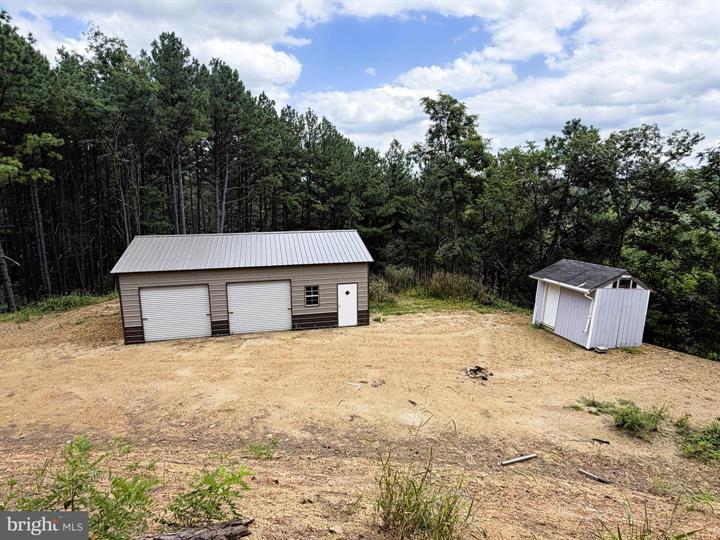 3 BLUFFS ON THE POTOMAC, SPRINGFIELD - Photo 17 of 25